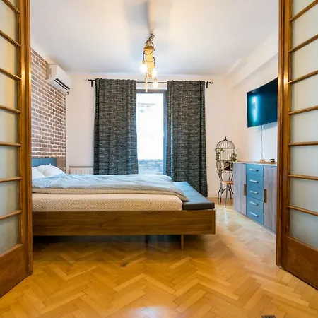 1 Bedroom Near Old City Center * Bukarest